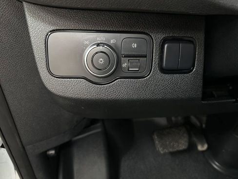 Used 2019 Freightliner Sprinter 144 image 20