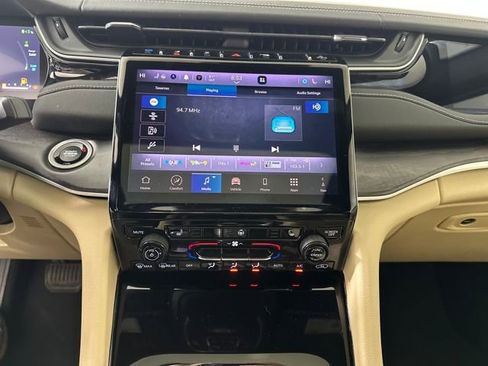 Used 2022 Jeep Grand Cherokee Limited 4xe w/ MOPAR Finishing Package image 21