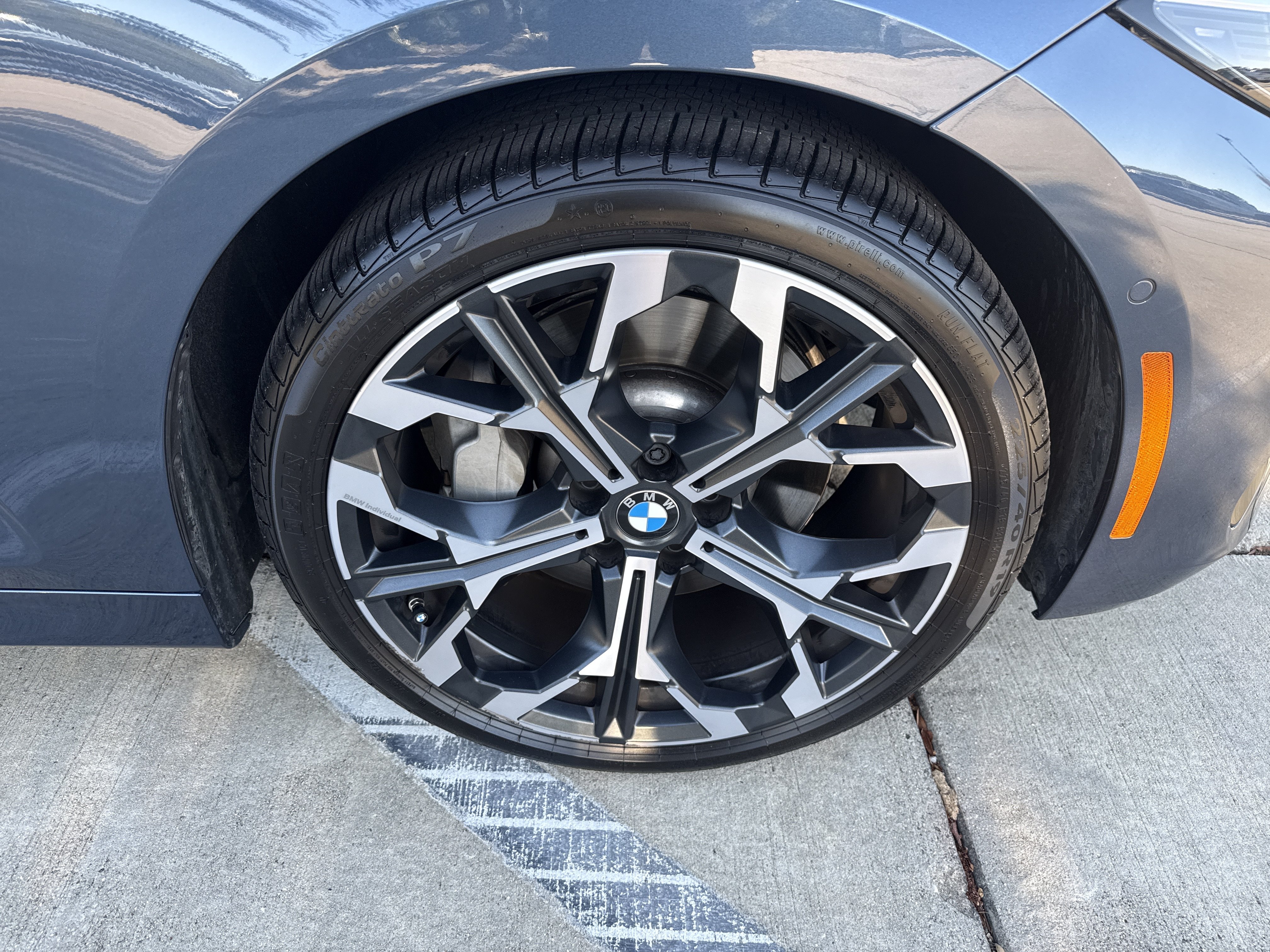 Used 2026 BMW 430i Convertible w/ Premium Package RWD image 12