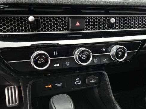 Certified 2024 Honda Civic Sport image 20