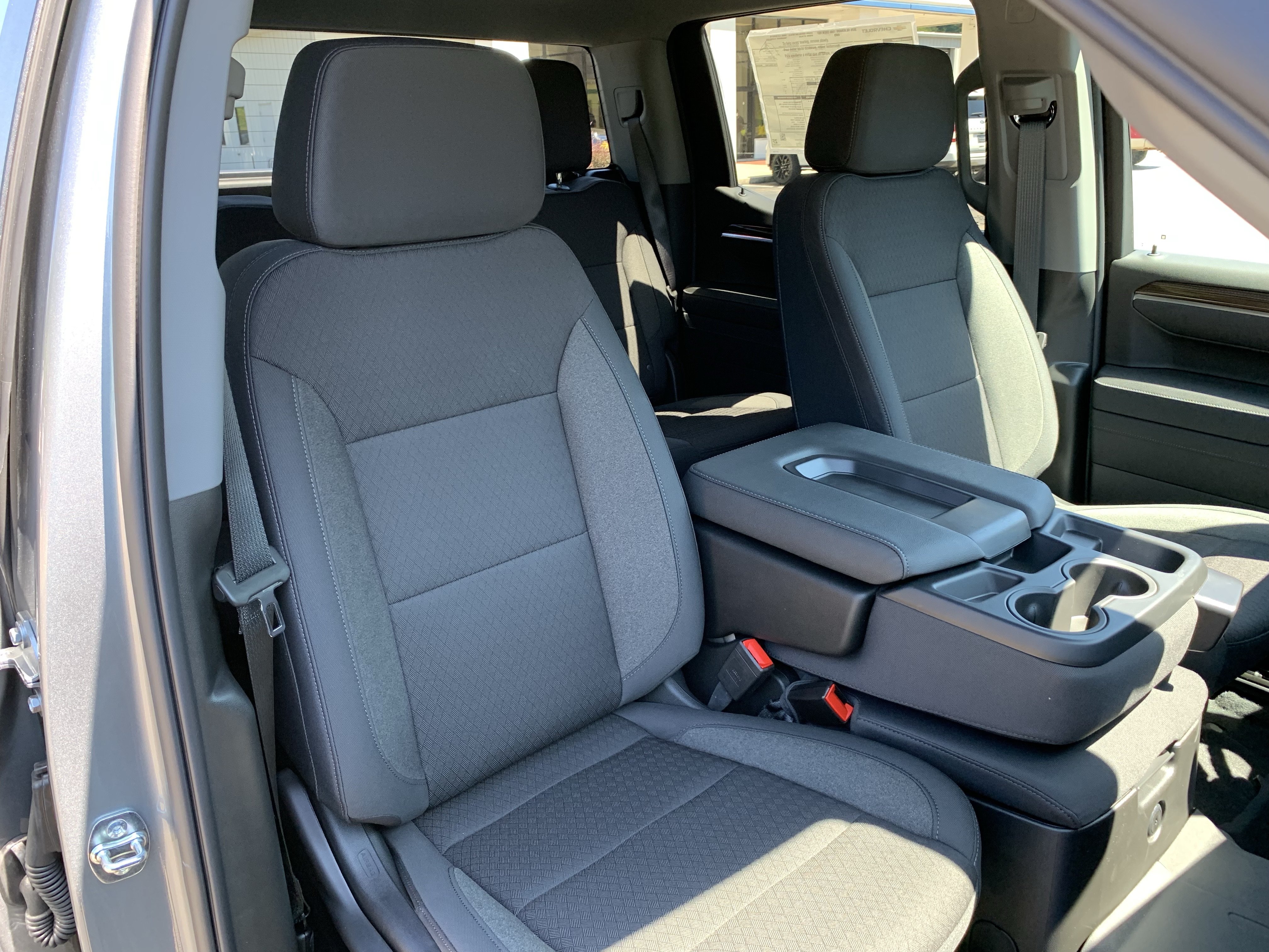 New 2026 Chevrolet Silverado 1500 RST w/ Z71 Off-Road Package AWD/4WD image 18