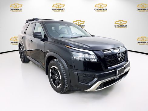 Used 2023 Nissan Pathfinder Rock Creek image 1