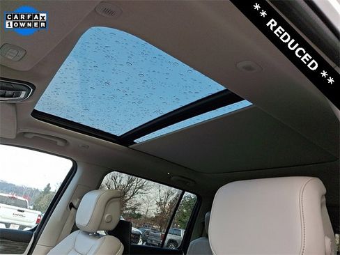 Used 2022 Jeep Wagoneer Series III w/ Premium Group I image 18