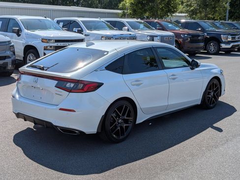 Used 2023 Honda Civic Sport Touring image 3