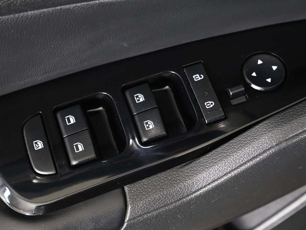 Used 2023 Kia Sportage EX FWD image 37