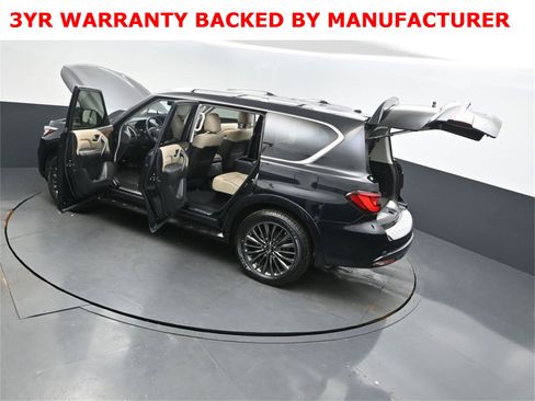 Certified 2023 INFINITI QX80 Premium Select w/ Cargo Package image 2