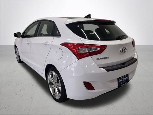 Used 2014 Hyundai Elantra GT w/ Option Group 03 FWD image 11