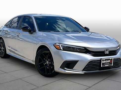 Used 2022 Honda Civic Sport image 3