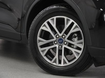 Used 2021 Ford Escape SEL w/ Technology Package