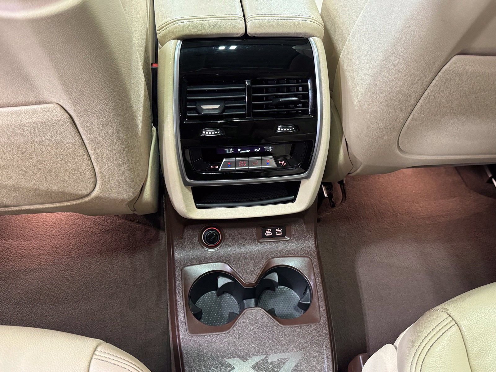 Used 2019 BMW X7 xDrive50i w/ Dynamic Handling Package AWD/4WD image 42