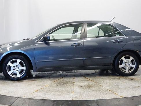Used 2005 Honda Accord Hybrid Sedan image 2