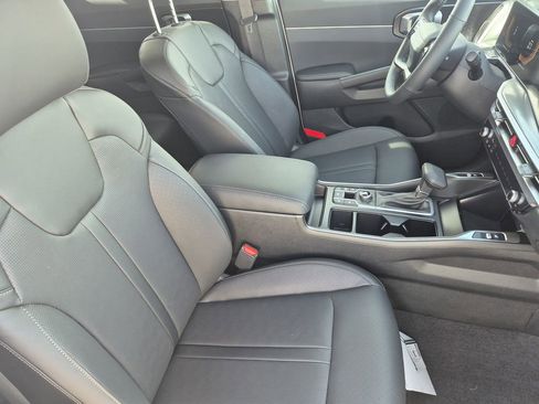 New 2026 Kia Sorento S AWD/4WD image 15