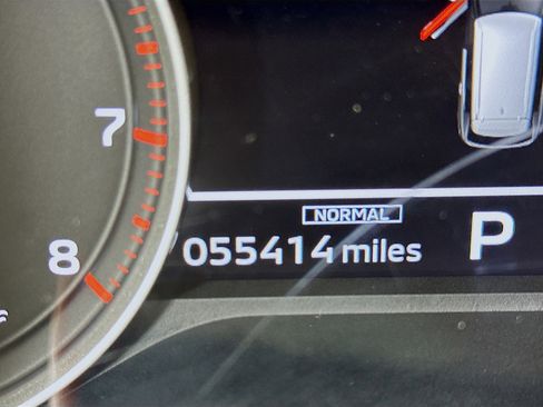 Used 2024 Mitsubishi Outlander SE image 19