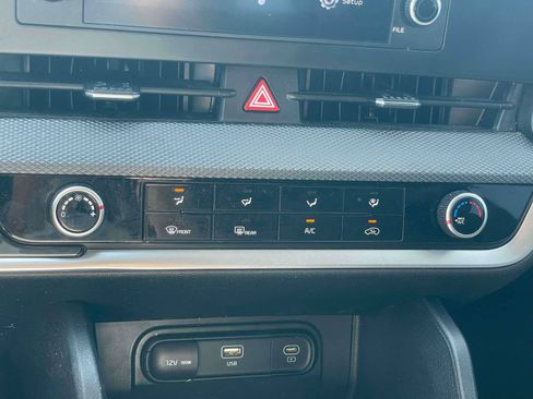 Used 2021 Ford Escape SE w/ Convenience Package AWD/4WD image 14