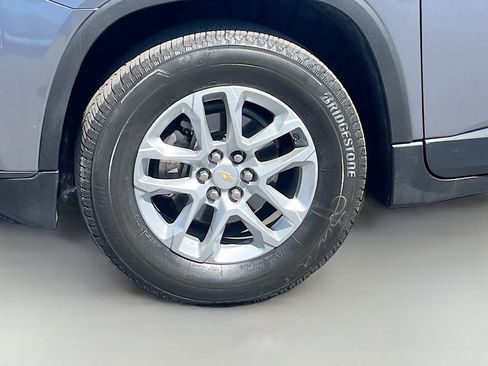 Used 2019 Chevrolet Traverse LS FWD image 30