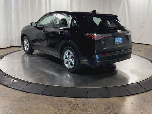 Used 2023 Honda HR-V LX image 8