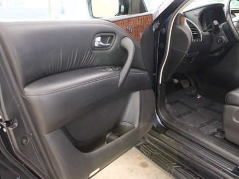 Used 2018 Nissan Armada SL w/ Moonroof Package image 11