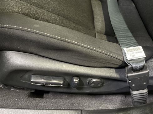 Certified 2023 Honda Accord EX image 12