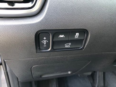 Used 2022 Kia Sorento SX image 13