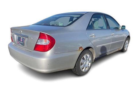 Used 2003 Toyota Camry LE image 5