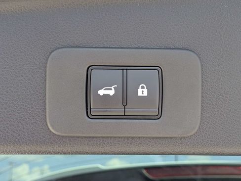 Used 2025 Nissan Murano Platinum w/ Cargo Package AWD/4WD image 13