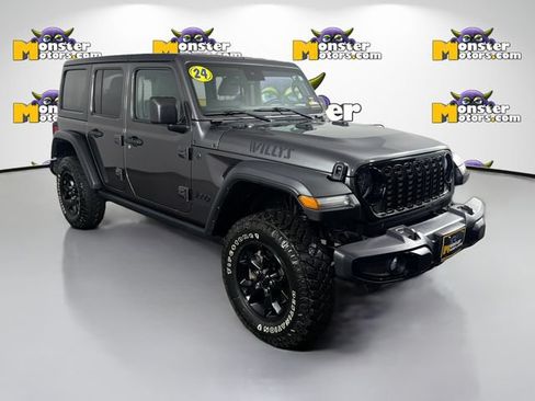 Used 2024 Jeep Wrangler Unlimited Sport AWD/4WD image 3