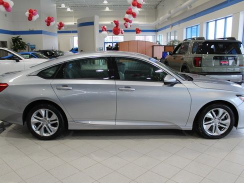 Certified 2020 Honda Accord LX image 4
