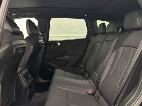 Used 2025 BMW X3 xDrive30i w/ Premium Package image 15