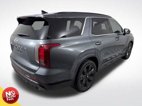 Used 2024 Hyundai Palisade XRT FWD image 3
