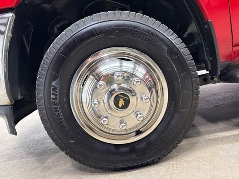 Used 2020 RAM 3500 Tradesman w/ Chrome Appearance Group image 31