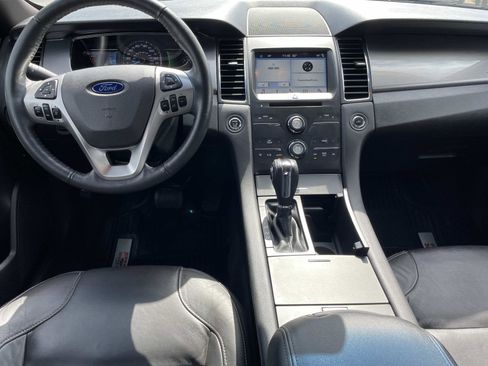 Used 2017 Ford Taurus SEL w/ Equipment Group 201A image 16
