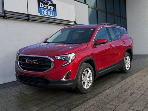 Used 2018 GMC Terrain SLE w/ Driver Convenience Package FWD image 7