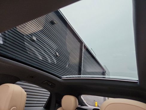 New 2026 Porsche Cayenne Coupe image 42