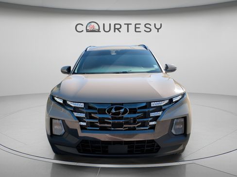 Used 2023 Hyundai Santa Cruz Limited AWD/4WD image 10