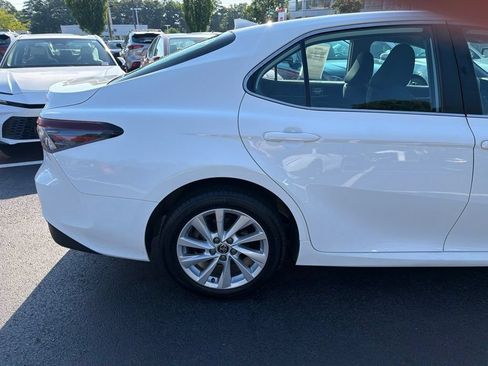 Used 2023 Toyota Camry LE AWD/4WD image 4