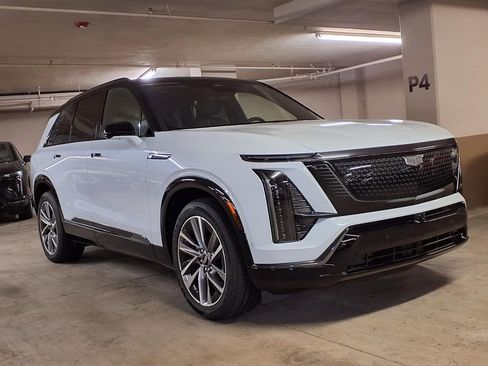New 2026 Cadillac Vistiq Sport AWD/4WD image 3