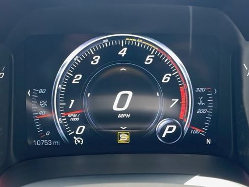 Used 2019 Chevrolet Corvette Stingray Coupe w/ Carbon Flash Badge Package RWD image 19