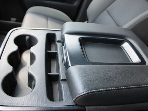Used 2018 Chevrolet Silverado 1500 LT w/ All Star Edition RWD image 43