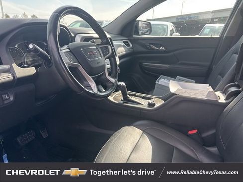Used 2019 GMC Acadia SLT image 26
