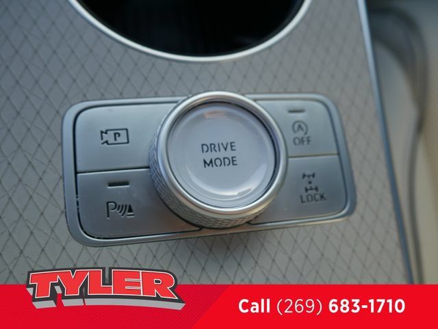 Used 2025 Genesis GV80 3.5T Prestige AWD/4WD image 37