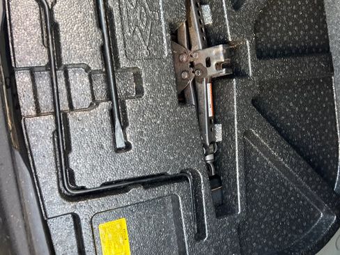 Used 2014 Toyota Camry FWD image 23