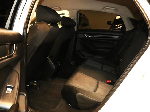 Used 2019 Honda Accord LX image 15