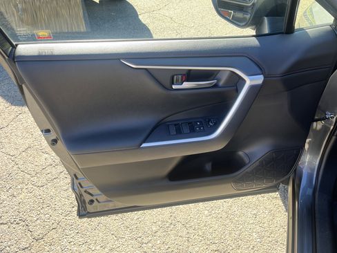 Used 2024 Toyota RAV4 XSE image 15