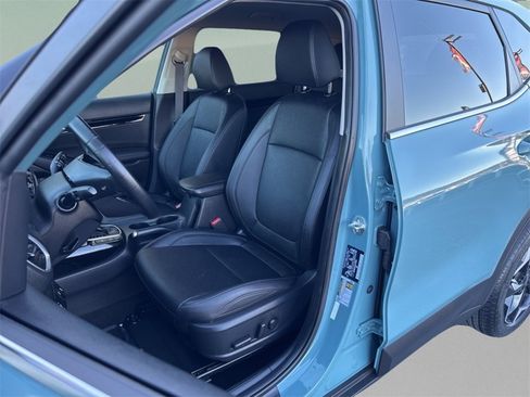Used 2024 Kia Seltos EX image 10