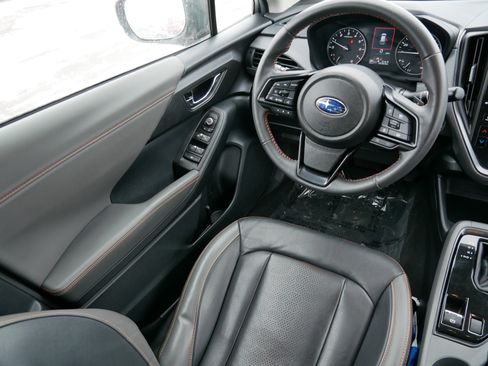 Certified 2024 Subaru Crosstrek 2.5i Limited w/ Crosstrek Mirror Package image 9