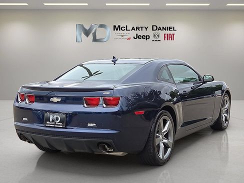 Used 2012 Chevrolet Camaro SS RWD image 5