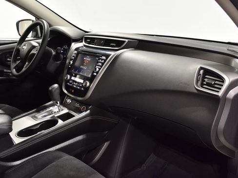 Used 2020 Nissan Murano S w/ Technology Package image 32