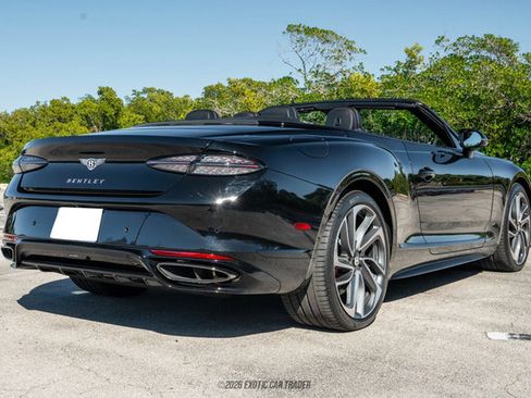 Used 2025 Bentley Continental GT Speed image 8