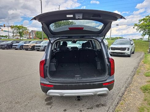 Used 2021 Kia Telluride LX AWD/4WD image 35
