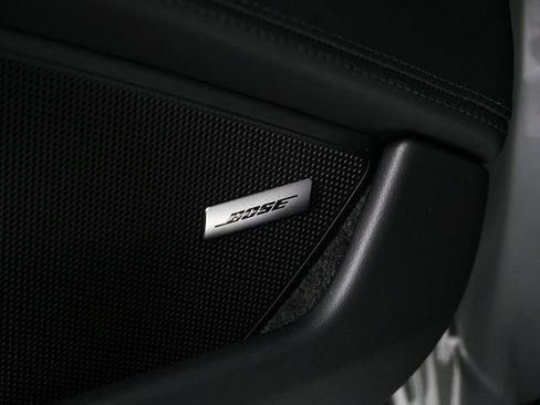 Certified 2025 Porsche 911 Carrera image 7